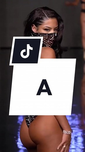 MODELS STYLE (@modelsblog)’s videos with MONEY - 리사 (LISA)