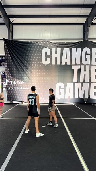 Believe the SHARK HYPE 🦈 @Brandon Moua @Caroline Grubbs @sawyer_gracecheers #cheersport #greatwhites #cheerleadingworlds #cheerstunts #cheerleading
