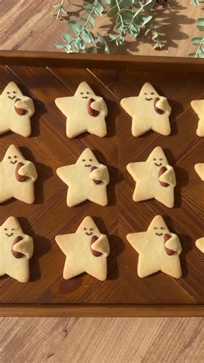 Manou Khabbaz on Instagram: "We’re making Almond Star Cookies 🤩 You have to try these adorable cookies — they turned out amazing, both in appearance and flavor 🥰 🌟 STAR COOKIES 🌟 Ingredients: • 250 g softened butter or margarine • 1 cup powdered sugar, slightly less than full • ½ tea glass vegetable oil • 1 packet vanilla sugar • 2½–3 cups flour (add gradually) Instructions: Mix all the ingredients until you get a soft, smooth dough (earlobe-soft texture). Roll the dough thinly between two s