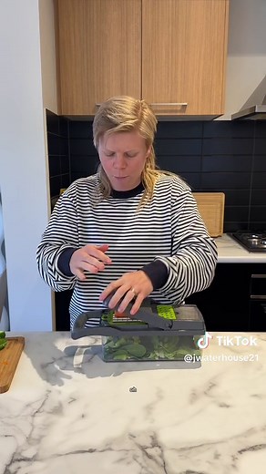 Ultimate Vegetable Chopper for Easy Salad Preparation