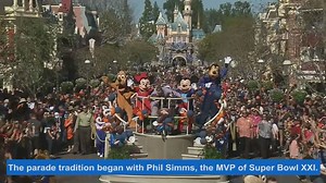52K views · 282 shares | Peyton Manning was honored at Disneyland with a special Main Street USA parade. abc7.la/1Pi1ZZN Manning may be 39 years old, but he seemed to enjoy his visit like he was a youngster. | ABC7 | Facebook
