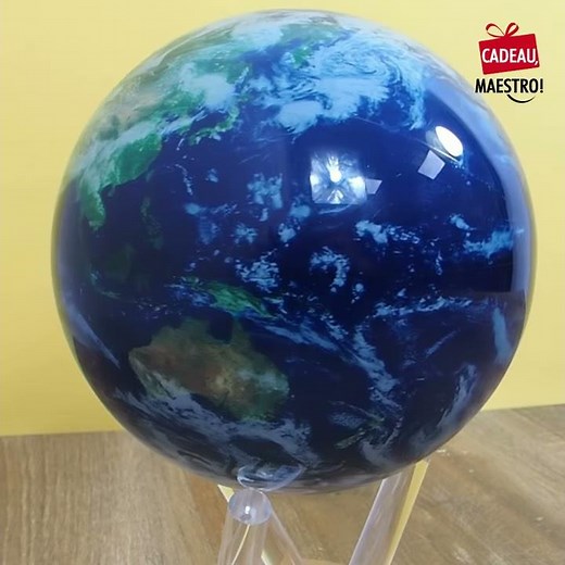 Globe Terrestre avec Nuages Mova pour les voyageurs - Cadeau Maestro