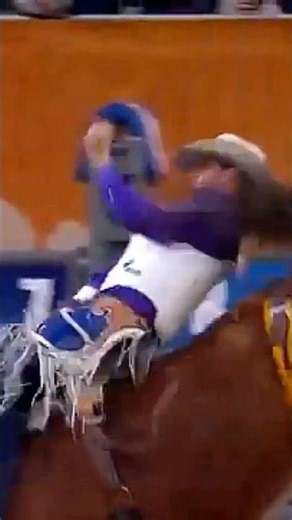 25-1c I chose the most interesting 2025 RODEOHOUSTON Super Series I, Round 1 — Clipchamp