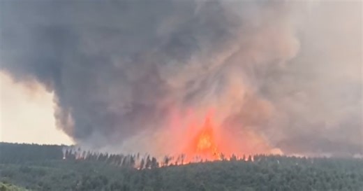 Massive 'Firenado' awes, frightens over Deer Creek Fire in southeastern Utah