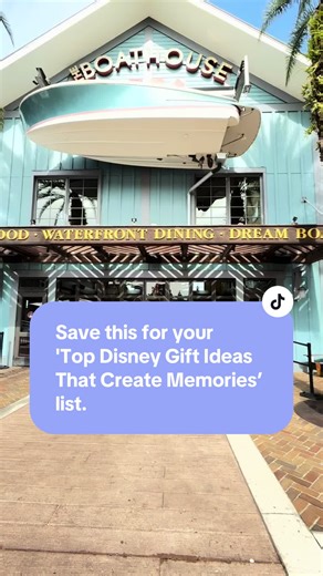 Experiencias únicas en los Amphicars de Disney