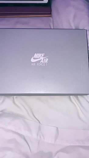 Unboxing Nike Air Force 1 LE - Nike Airforce 1 LE GS White