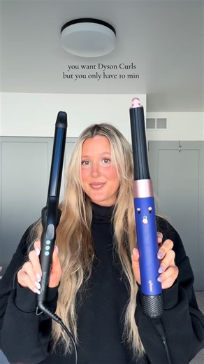Kaitlyn Curtis Erasmus on Instagram: "My favorite way to get the Dyson look! @dysonbeauty #dysonairwrap #blowoutwithcurler #curls #curlinghairtutorial #dysoncurls"