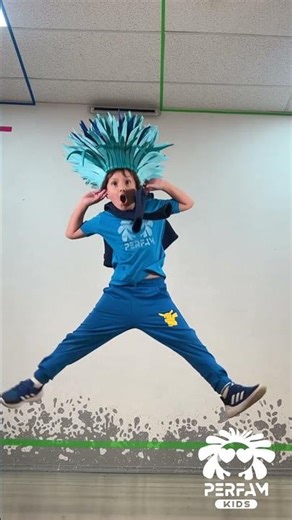 Perfam Kids tik ļoti aizrāvās ar lēkāšanu, ka pat zāle sāka dejot. 🌿💥 Saulīte apmierināta! #perfa