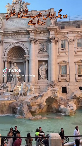 Navigating the Most Dangerous Places for Pickpockets