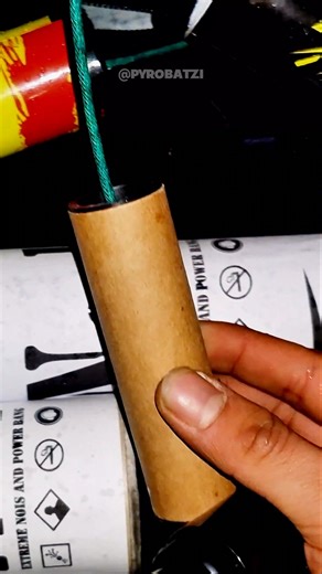 A massive 20g BKS banger – compact, loud & uncompromising! 💣🔥 #bks #pyrotechnics #firecracker