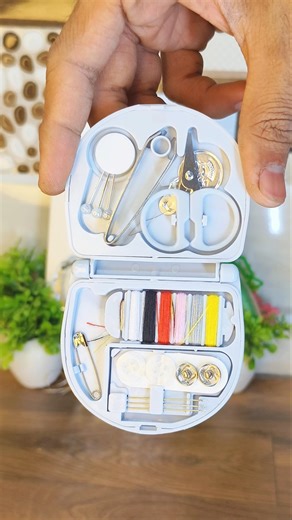 Meesho “Mini Sewing Kit 😳 Pocket Me Puri Dukaan!” #meeshofinds #swing