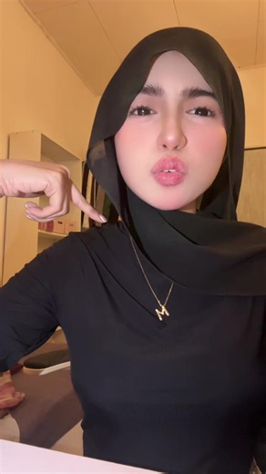 mica (@matchamachiatt0)’s videos with som original - Peter ♚