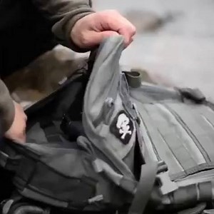 @Regrann from TAM - From backpack to hip in seconds. G-Code Holsters holster molle mounted into my Triple Aught Design Litespeed FASTpack using the RTI system, then onto my RTI paddle on my belt. #tamfamgram #film by Trauma_RN #gear #backpack #hiking #pnw #holster #easypeasy | G-Code Holsters