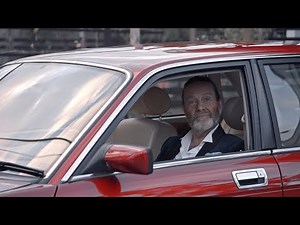 Ranelid ska få folk att köpa begagnad bil. I reklam för Blocket.