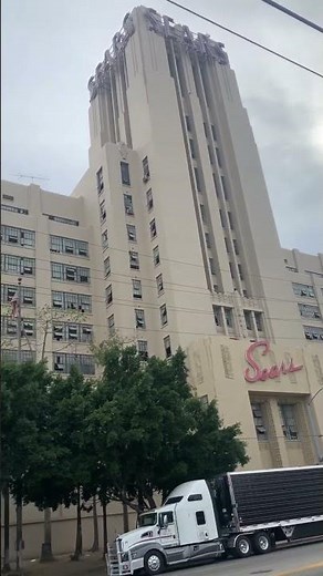The old abandoned Sears building Los Angeles Ca