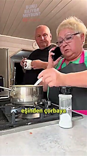 Çorbayı Fazla Tuzladı... Suçu Bakın Kime Attı!