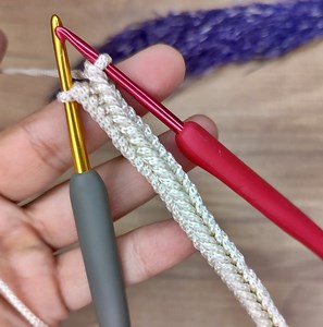 11K views · 456 reactions | Different techniques in knitting ☺️ | Lady Loves Knitting | Facebook