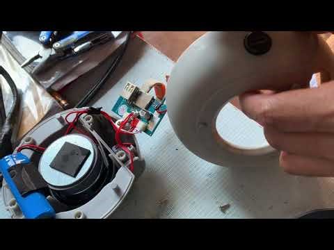 Bluetooth speaker charging pin problem #electronicsrepair #chargingpin #ilokanotech