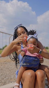 Blueberries make snacking smarter and easier for moms. Just rinse, and they’re ready to go! No mess, no prep, just a quick win for busy days. 💙 | Blueberries