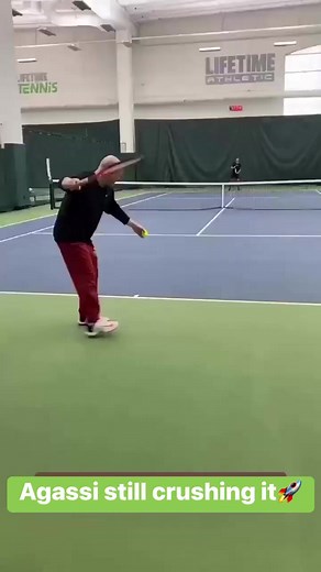 Still ripping it Andre Agassi! 📹: @trnnis_with_mo (IG) | International Tennis Federation