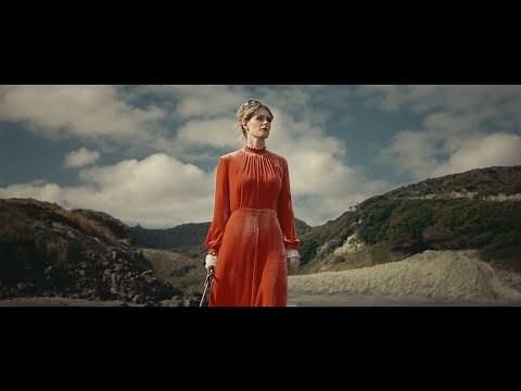 CROWDED HOUSE - THE HOWL (OFFICIAL MUSIC VIDEO)