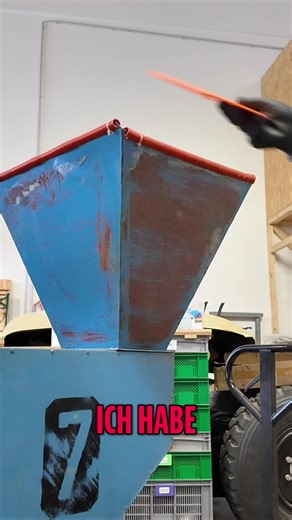 Mein fataler Fehler im BASTEL SAAL! Dachte es liegt an zu viel Material, aber es war HITZESCHADEN! 🥵 Granulat geschmolzen, Messer blockiert - Stunden Arbeit! #BastelChaos #DIYFail #Materialkunde #Hitzeschaden #Workshoptipps