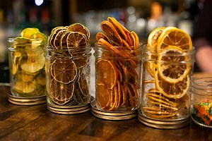 7 Reasons Dehydrated Cocktail Garnishes Are Awesome | Nimble Bar Co