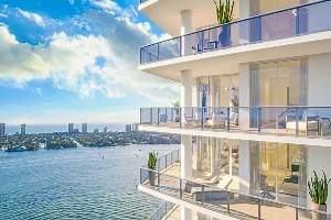 Nautilus 220 | Waterfront Condo in Palm Beach County