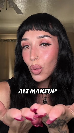 Beginner Makeup Tips for a Romantic Date Night Look