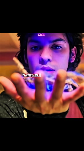 Miguel vs Alien Showdown in 4K