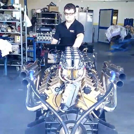 How to start up a Lambo 🤣 #lamborghini #ecumasters #engine