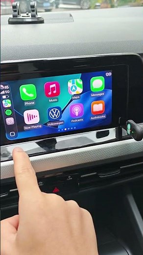 Use wireless CarPlay and monitor the back seat in real time at the same time | OTTOCAST® Cabin Care
