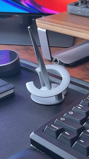 The Novium Hoverpen 2.0 Interstellar Edition - A Floating Pen For Your Desk #hoverpen #floatingpen