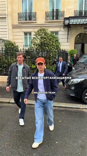 Он выбрал тихую совестьТом Холланд.