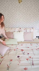 584 reactions · 7 comments | Descoperă lenjerii de pat cu motive florale pe FAVI.ro  | FAVI.ro | Facebook