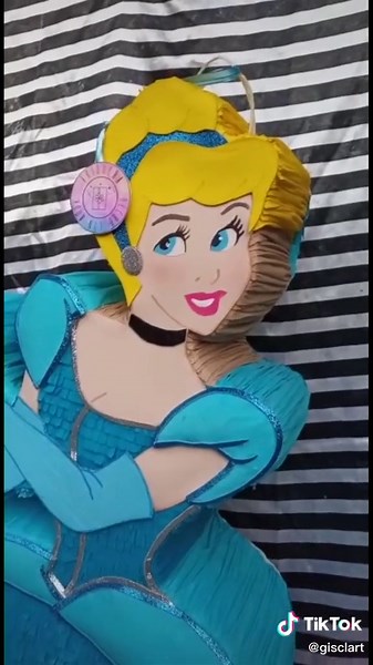 Piñata de Cenicienta: Tutorial y Tips Creativos