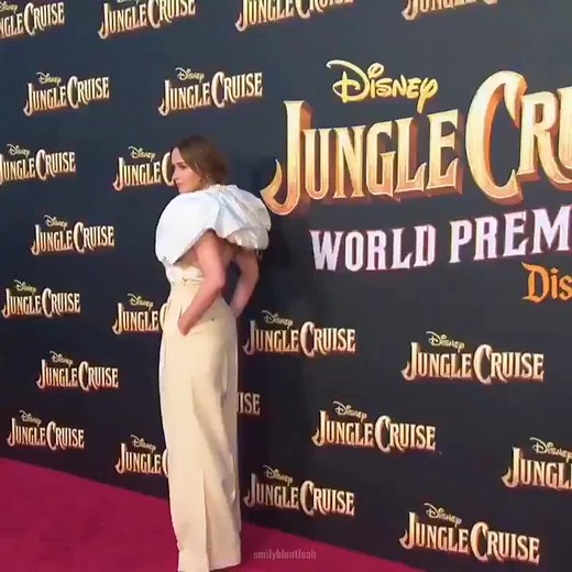 🦋Emily very radiant in the world premiere of Jungle Cruise 🦋#emilyblunt #foryou #celebrity #gorgeus #hollywood #actress #tbt #premiere