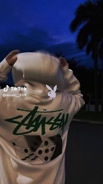 Videos de music__959 (@music__959) con “Shiny - Easykid & Dysbit”