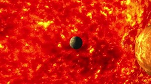 Animation showing all the planets of the solar system lined up next to the sun, starting with a close-up on Mercury, then pulling back to reveal the others in accurate proportions, next to a giant sun