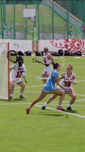 DENIED! ✋🛑 Norwegian goalie Karita Haugsbo makes a huge stop against Italy