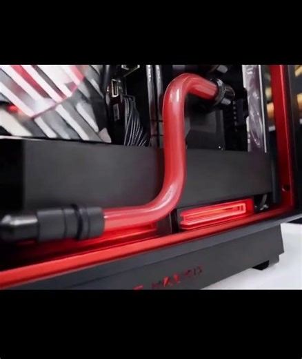 The KING of ITX PC Gaming #pcblaze