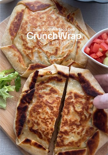 Easy Homemade Crunchwrap Supreme Recipe for Breakfast
