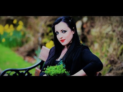 Dr Jenny Butler - Bio