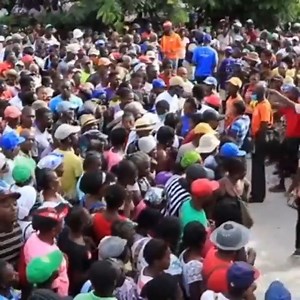 379 reactions · 63 shares |  In #Haiti thousands of people received food from WFP in the mountainous areas of the south. These communities were severely affected by the earthquake. Even before, 138,000 people in the area needed urgent food assistance. Now the number has reached 215,000 people. | World Food Programme | Facebook