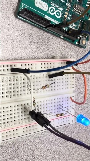 Circuit For Testing Transistor Saturation