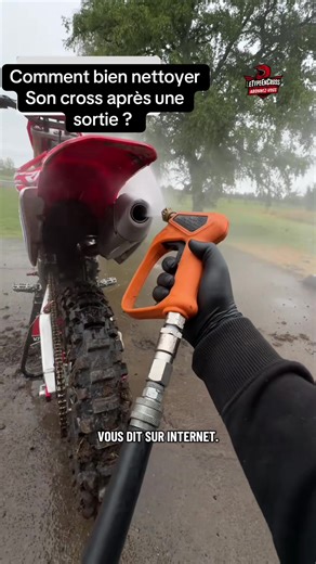 Guide de nettoyage efficace d'un cross après une sortie