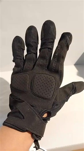 🛡️ Alien Monster Helmet – এখন পাচ্ছেন তিনটি দারুণ কালারে! 😍🔥 আপনার রাইডে আনুন নতুন স্টাইল ও সেফটির নিখুঁত কম্বিনেশন! Alien Monster Helmet এখন পাওয়া যাচ্ছে তিনটি আকর্ষণীয় রঙে — ☕ Coffee-Black ⚫ Full Black 🌫️ Ash-Black ✨ বিশেষ বৈশিষ্ট্য: ✅ শক্তিশালী ও নিরাপদ শেল ডিজাইন ✅ আরামদায়ক ইনার প্যাডিং ✅ স্টাইলিশ গ্রাফিক্স ও প্রিমিয়াম ফিনিশ ✅ সেরা ভেন্টিলেশন সিস্টেম ✅ দীর্ঘ রাইডেও নিশ্চিন্ত সেফটি ও কমফোর্ট 🏍️ আপনার পছন্দের কালারটি বেছে নিন এখনই! 😎 📍 Showroom Address: Shop: 01, House: 02, Road: 01 (