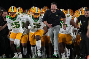 Dan Lanning reacts to No. 1 Oregon’s College Football Playoff draw, potential Rose Bowl matchups