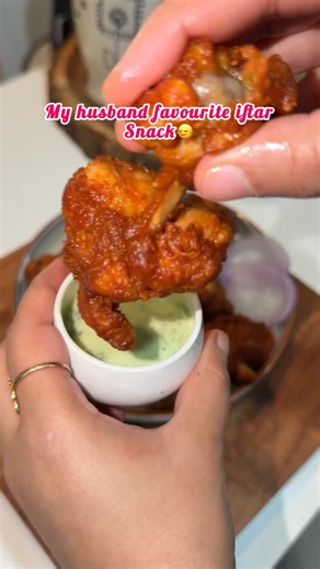 Zaika by shahinda | Full Recipe Salt 1tsp ginger garlic paste Red chilli paste(5 sukhi laal mirch 2 garlic clove) 1tsp soya sauce 1 egg wite Food color or... | Instagram