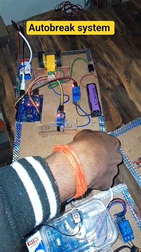 autobreak system #alterskill #experiements #alterskill #arduinoproject #experimnent #robotics